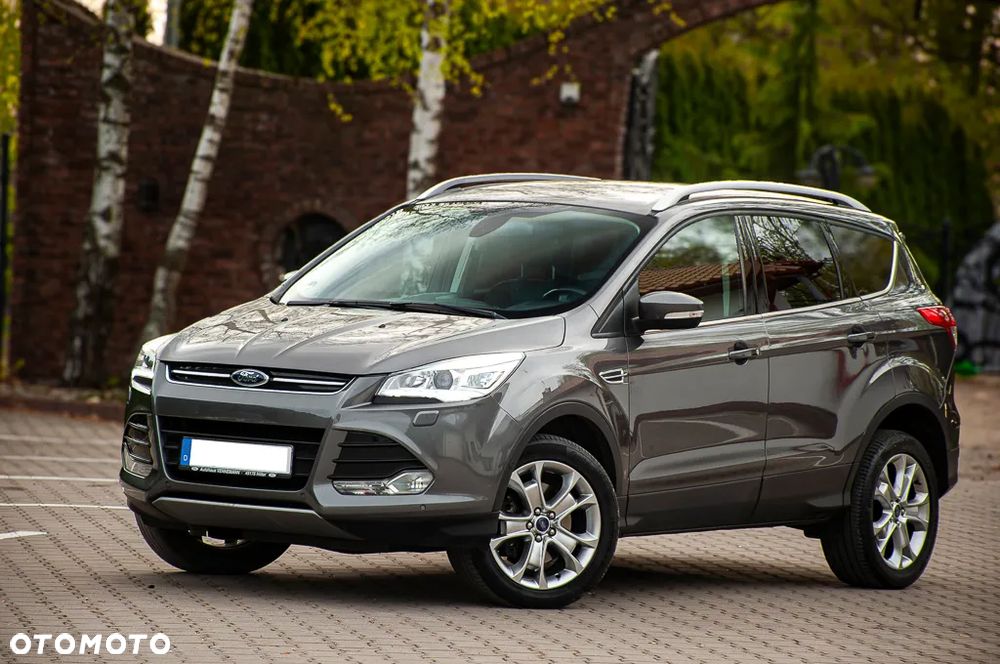 Ford Kuga 2.0 TDCi 4x4 Titanium - 2