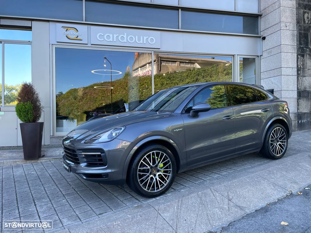 Porsche Cayenne Coupé E-Hybrid - 1