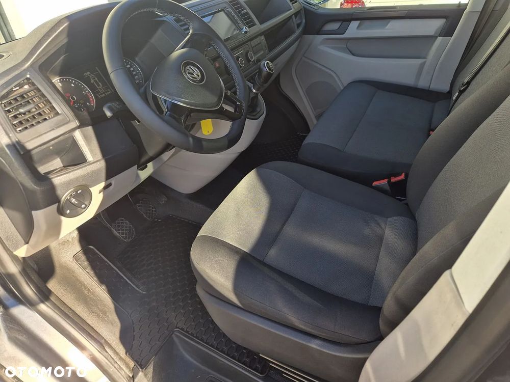 Volkswagen Transporter Lang - 5