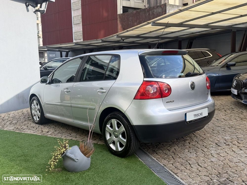 VW Golf 1.9 TDi BlueM. Confortline - 10
