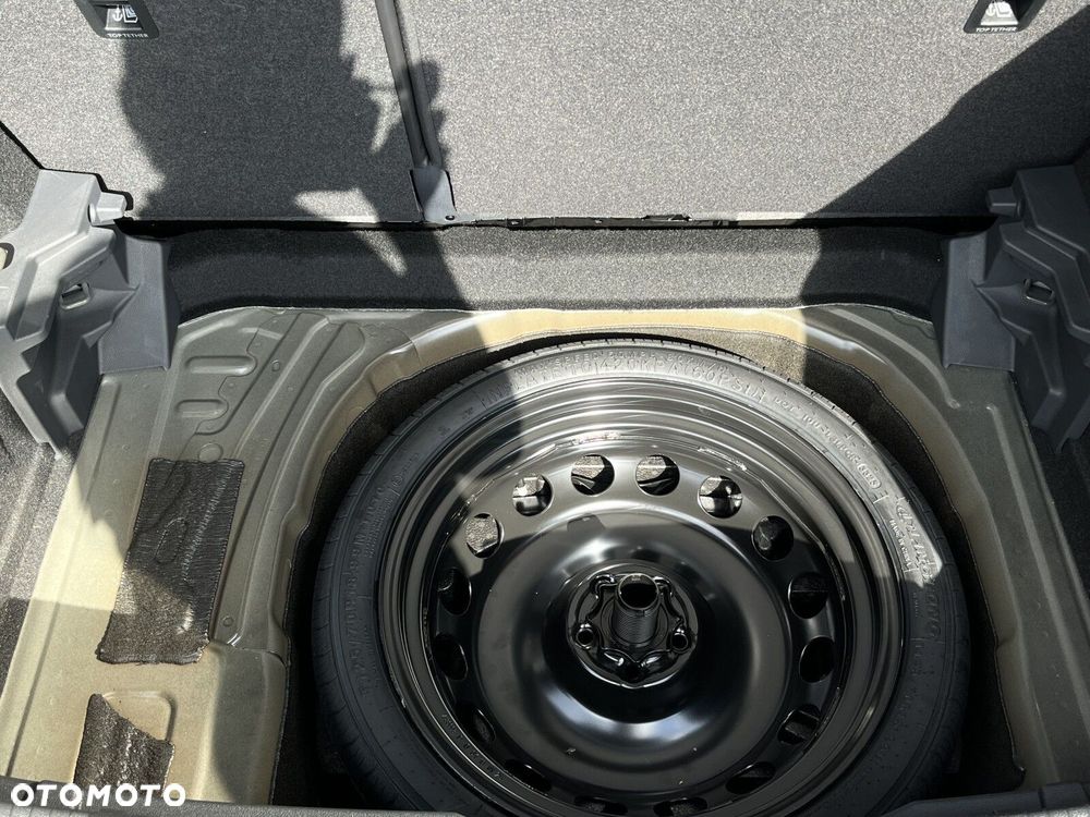 Volkswagen T-Cross - 38