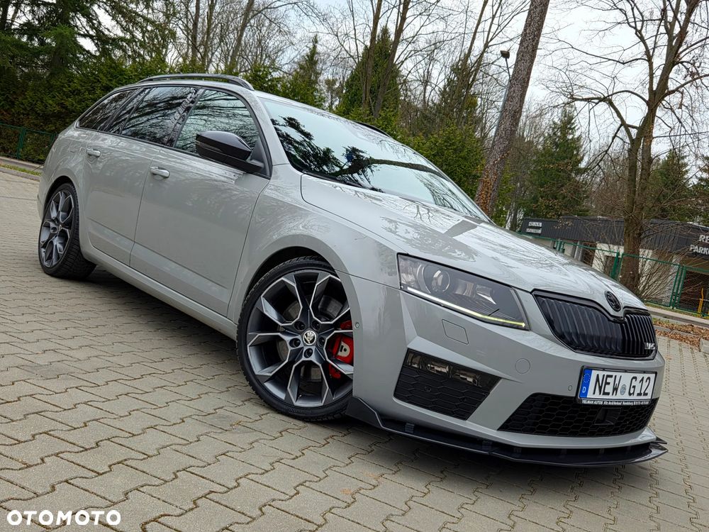 Skoda Octavia 2.0 TDI DSG RS - 5
