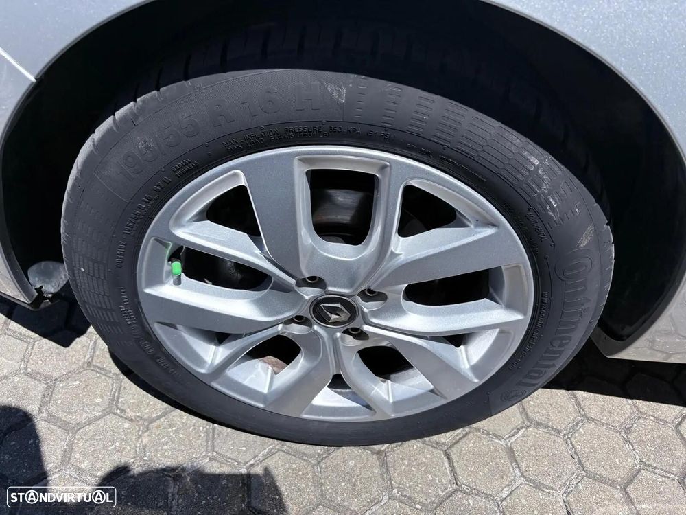 Renault Clio 0.9 TCe Limited - 13