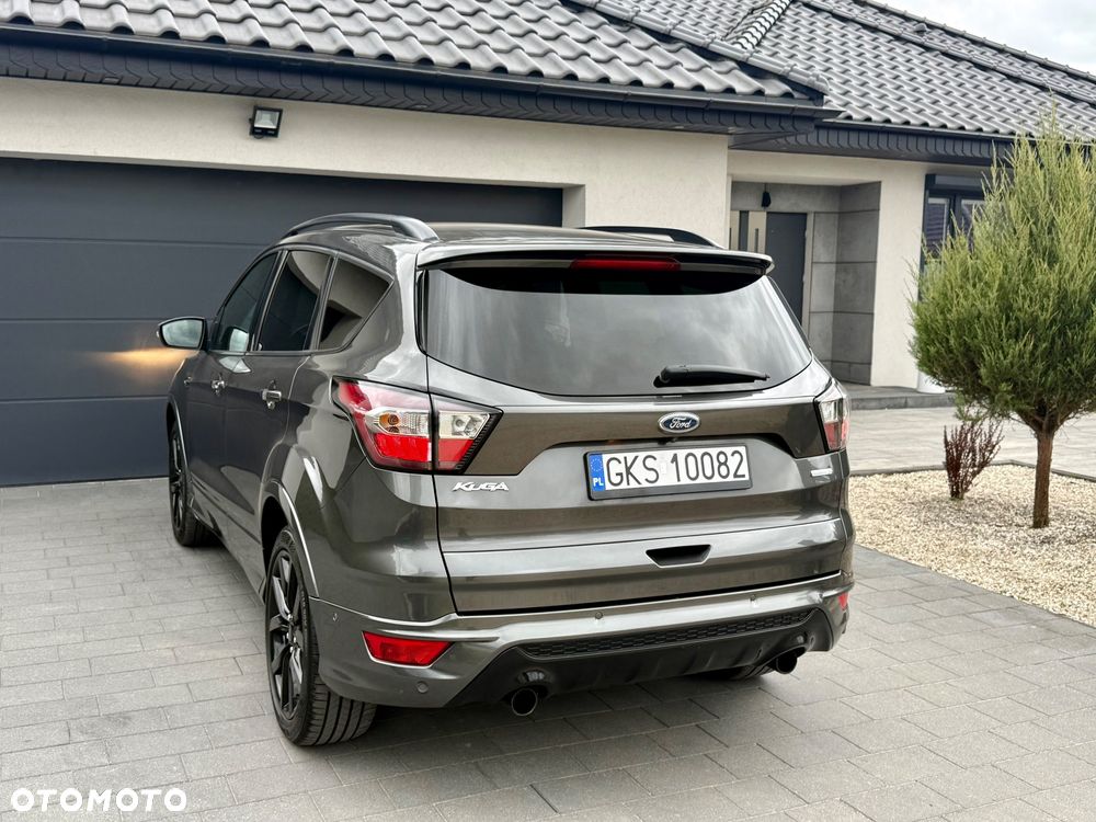 Ford Kuga 1.5 EcoBoost 2x4 ST-Line - 29