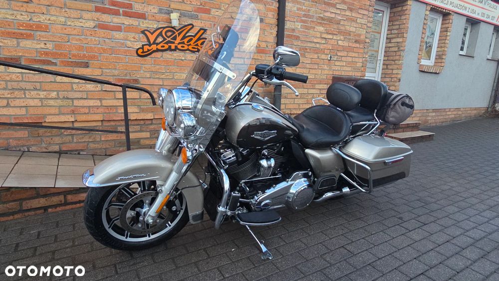 Harley-Davidson Touring Road King - 20