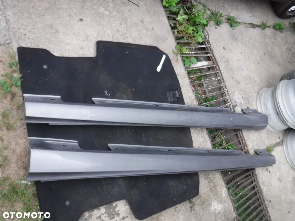 Mercedes CLA W117  listwa progowa nakladka prog 787 - 2
