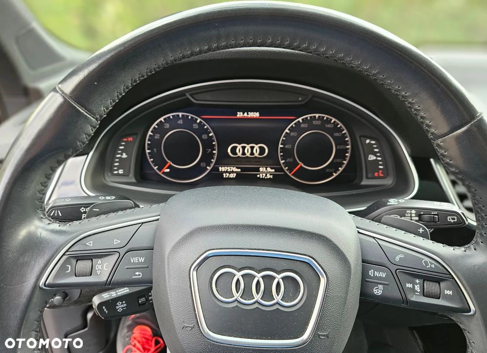 Audi Q7 - 18