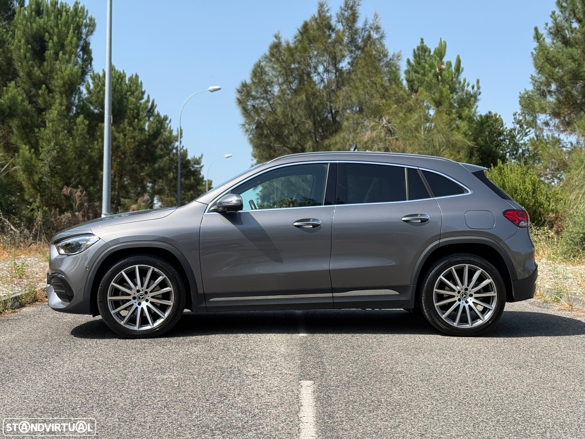 Mercedes-Benz GLA 250 e AMG Line - 5