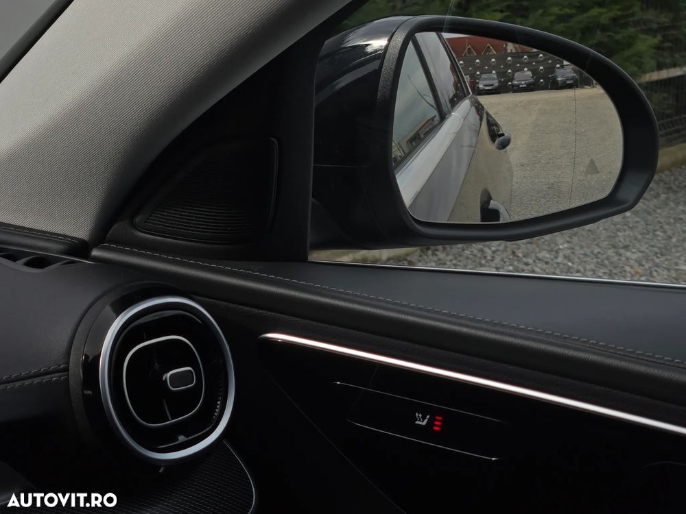 Mercedes-Benz C 180 9G-TRONIC AMG Line Advanced - 32