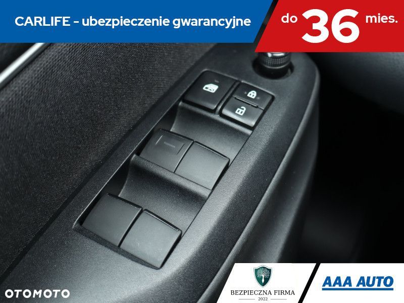 Toyota Yaris Cross - 18