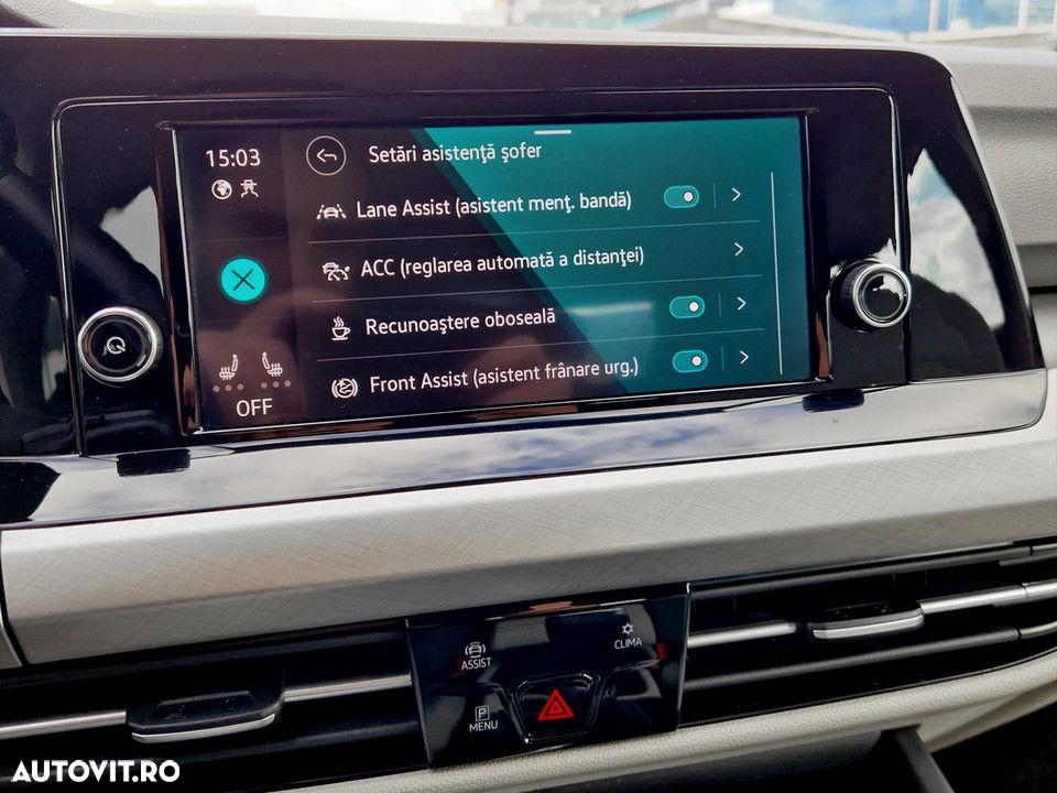 Volkswagen Golf 1.5 TSI ACT Life - 21