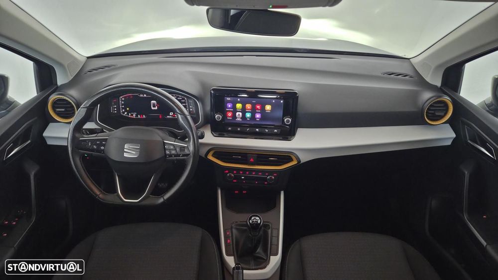 SEAT Arona 1.0 TSI - 8