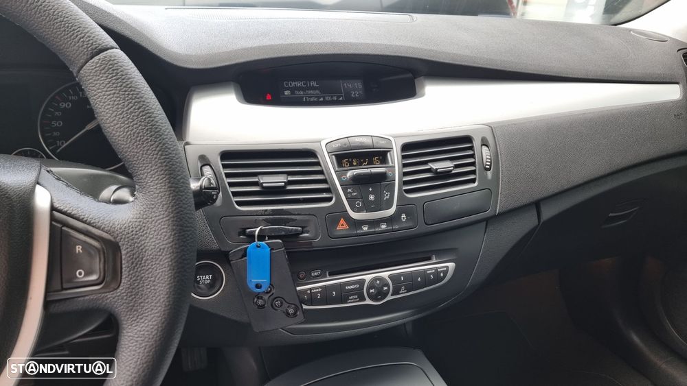 Renault Laguna Break 2.0 dCi Dynamique - 9