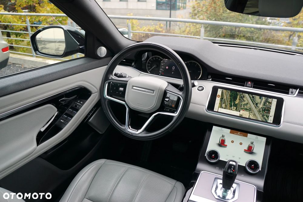 Land Rover Range Rover Evoque - 16