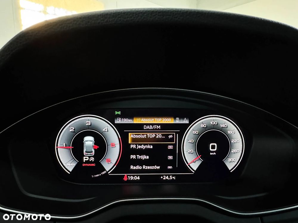 Audi Q5 40 TDI quattro S tronic S line - 24