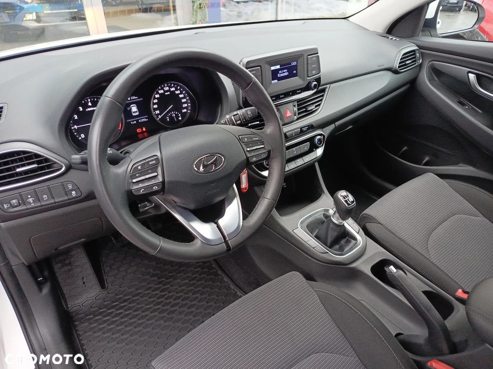 Hyundai i30 1.0 T-GDI Modern - 9