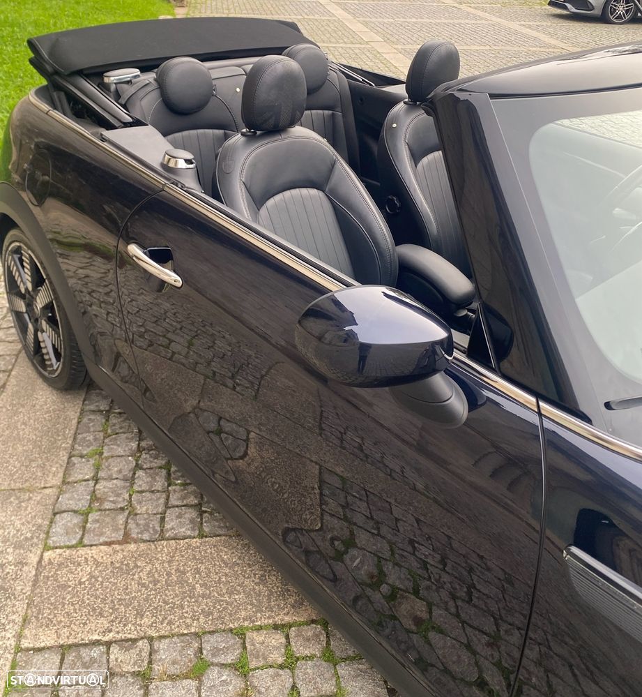 MINI Cabrio Cooper Premium Plus Essential Auto - 30