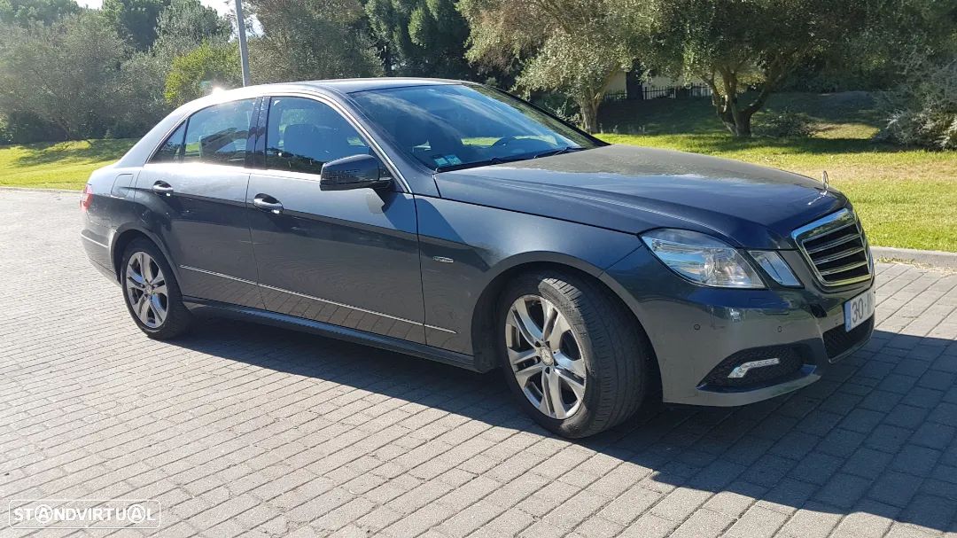 Mercedes-Benz E 250 - 1
