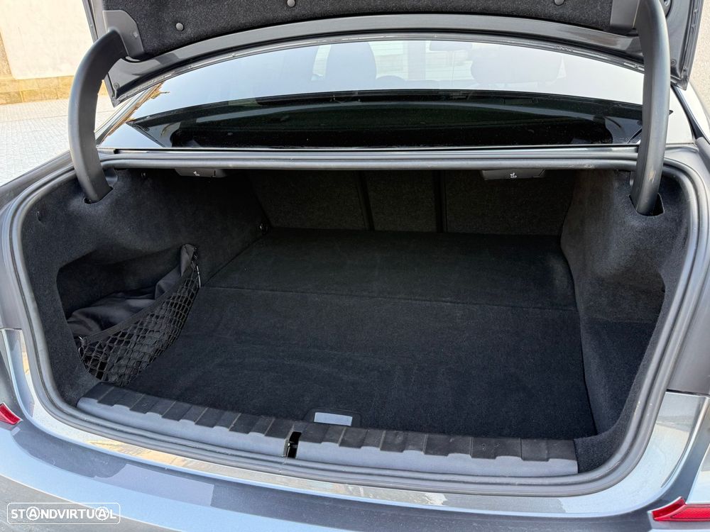 BMW 330 e xDrive Aut. M Sport - 25