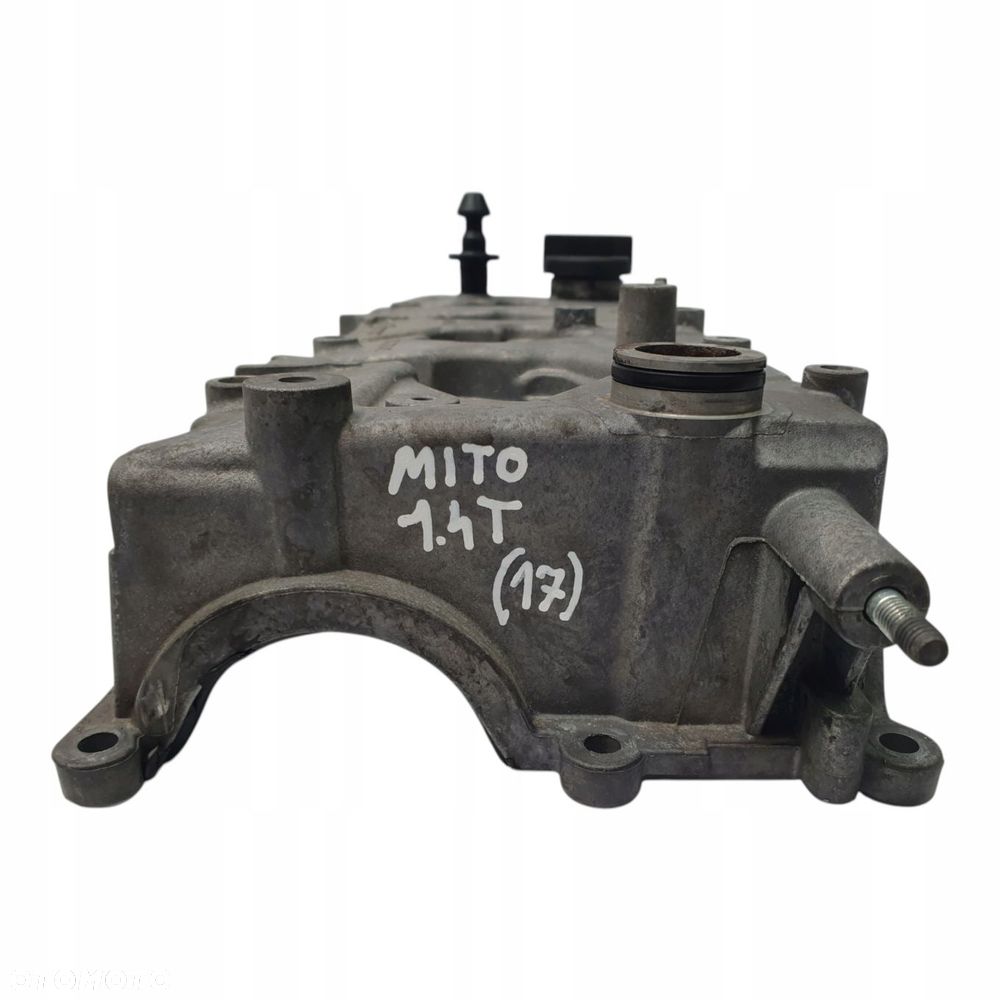 POKRYWA ZAWORÓW Fiat Alfa 1.4 T Multiair F1122A2 - 13