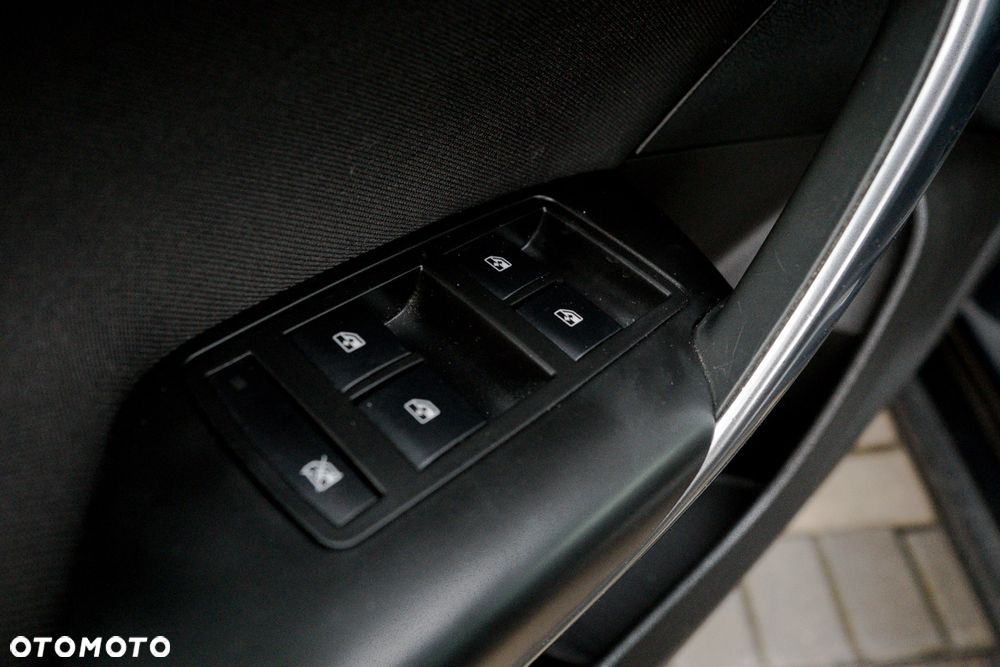 Opel Insignia 1.4 T Cosmo S&S - 13