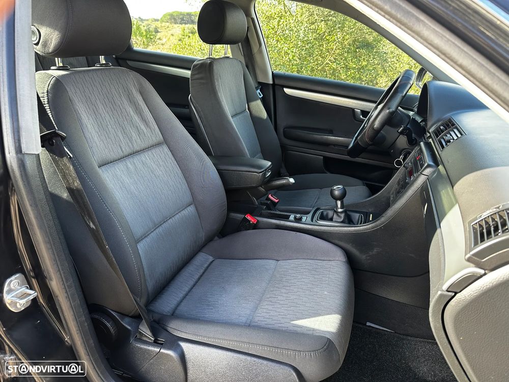 Audi A4 Avant 1.9 TDI Advance - 11