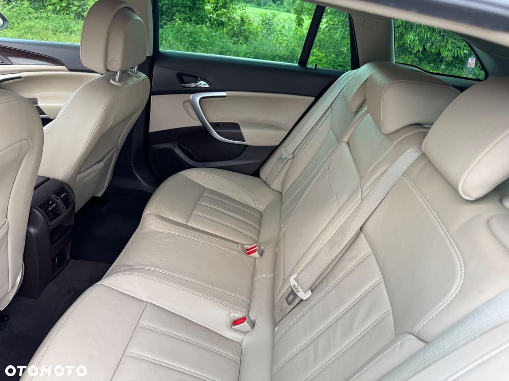 Opel Insignia 2.0 CDTI Cosmo - 24