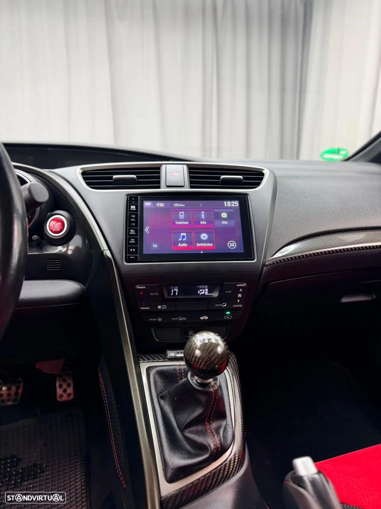 Honda Civic 2.0 VTEC Turbo Type R - 23