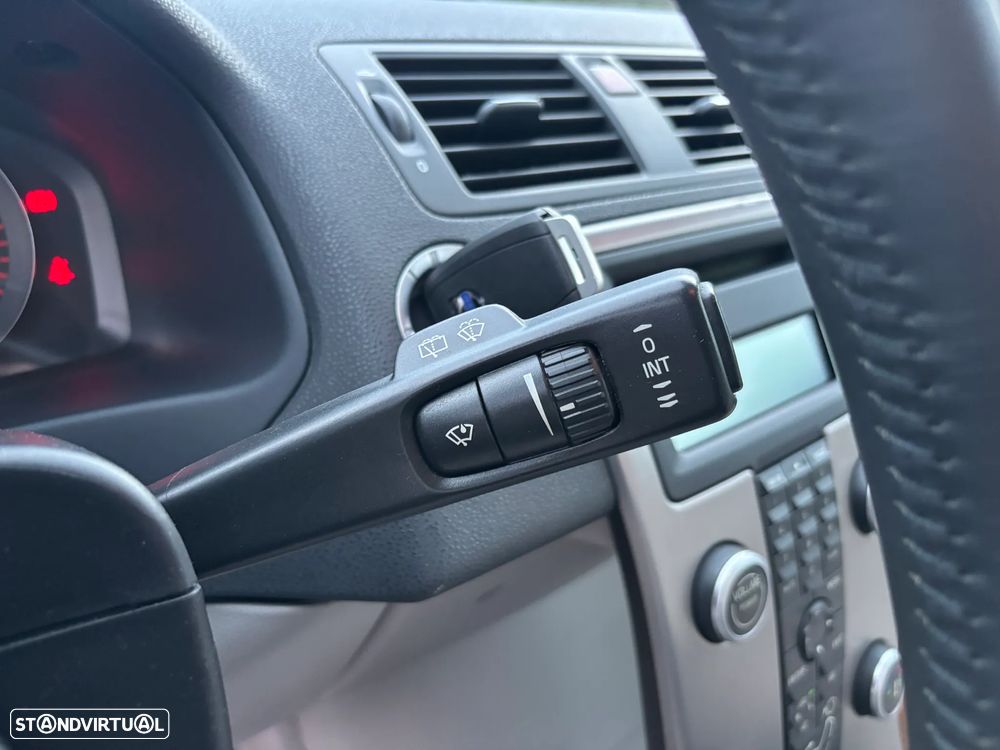 Volvo C30 1.6 D Drive Summum - 19