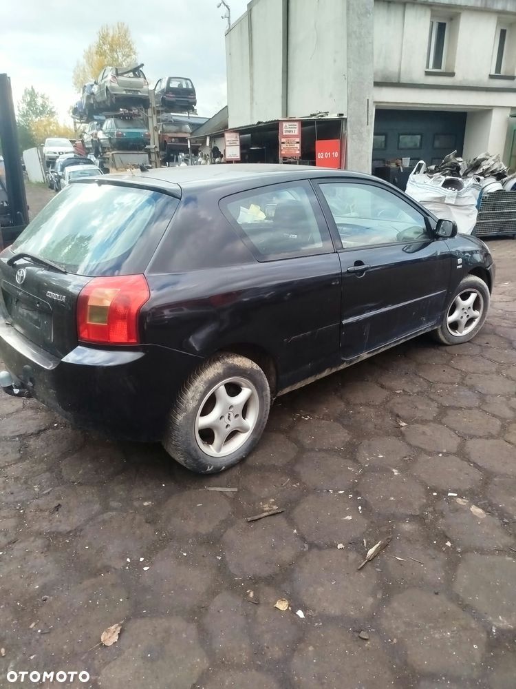 Toyota Corolla  e 12 na części. - 7