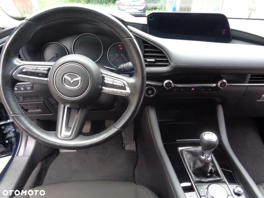 Mazda 3 2.0 mHEV Hikari - 21