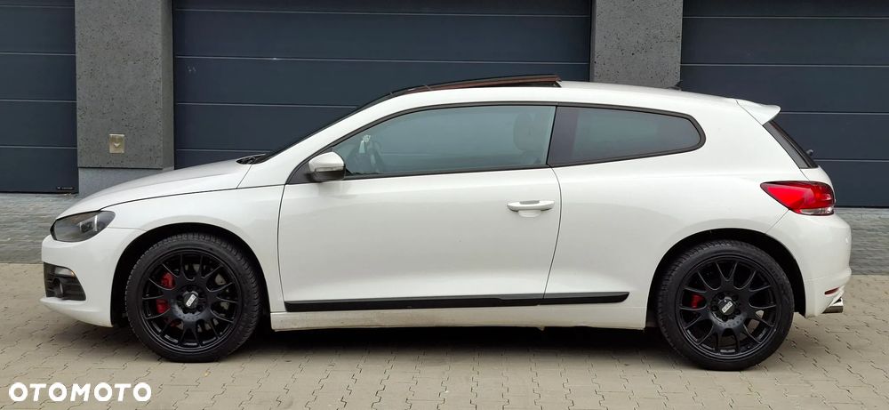 Volkswagen Scirocco 2.0 TDI Match - 3