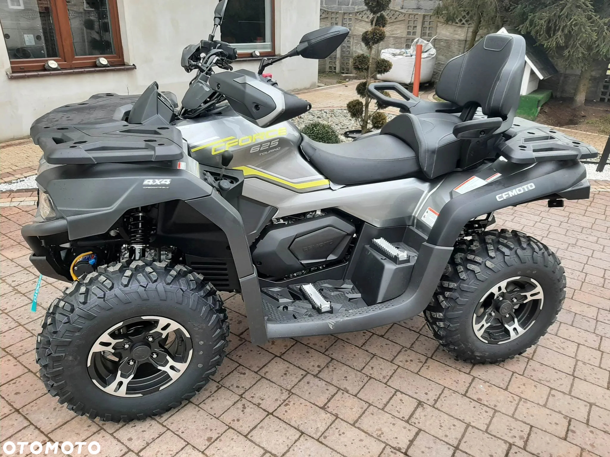 CFMoto CForce - 13