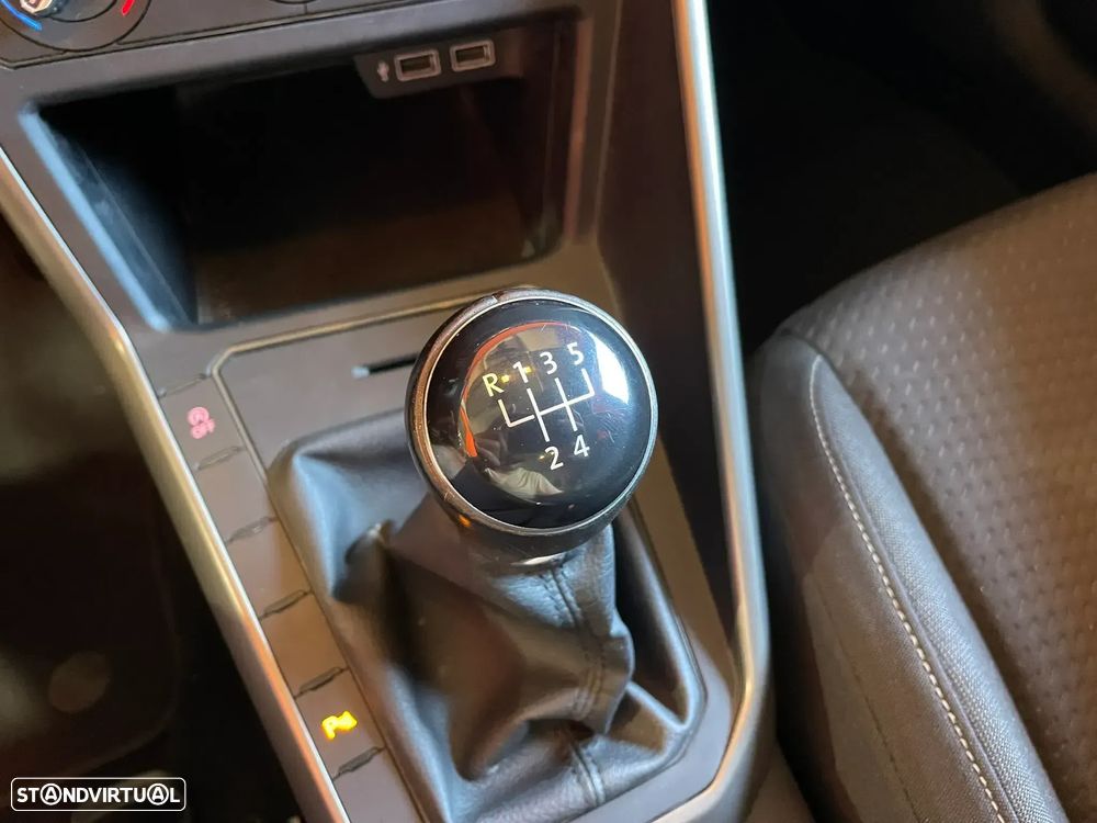 VW Polo 1.0 TSI Trendline - 26