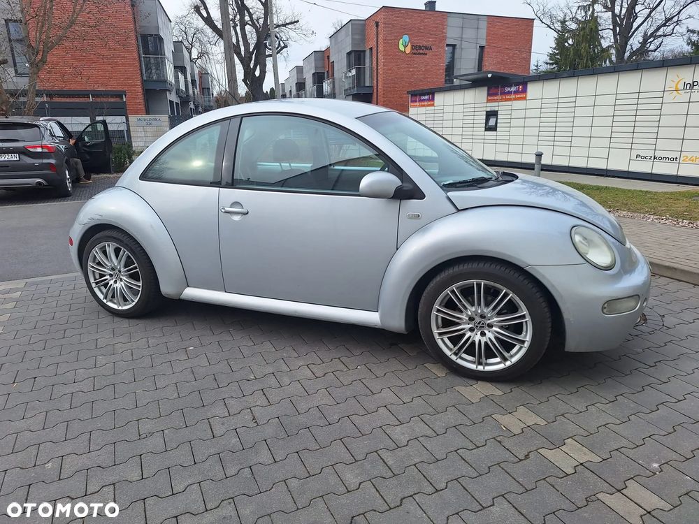 Volkswagen New Beetle 2.0 - 14