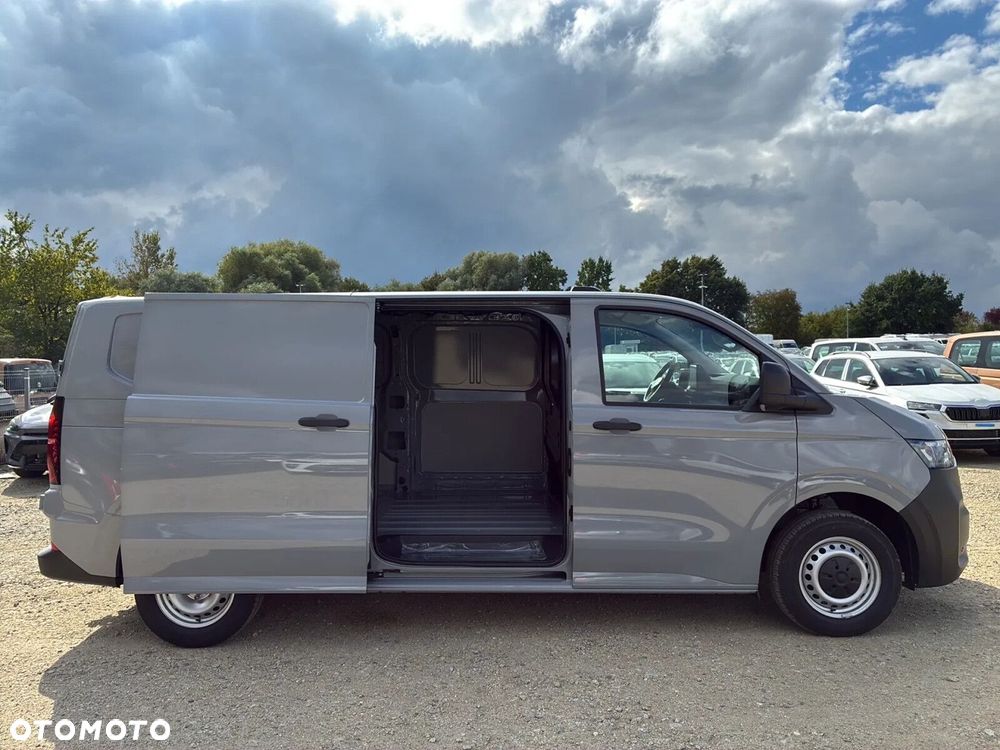 Volkswagen Transporter Furgon 2.0 TDI 150 KM manual - 9