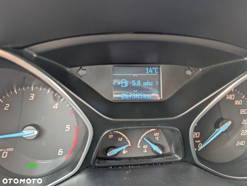 Ford Focus - 6
