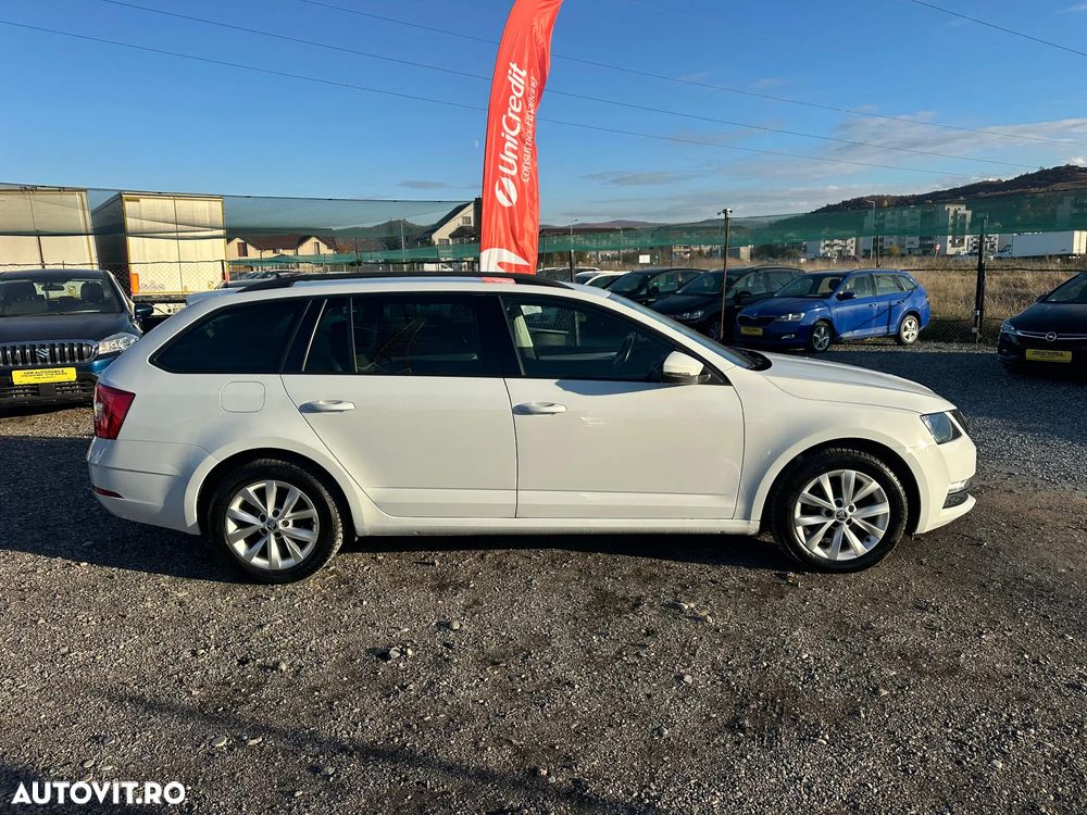 Skoda Octavia Combi 1.6 TDI Ambition - 5