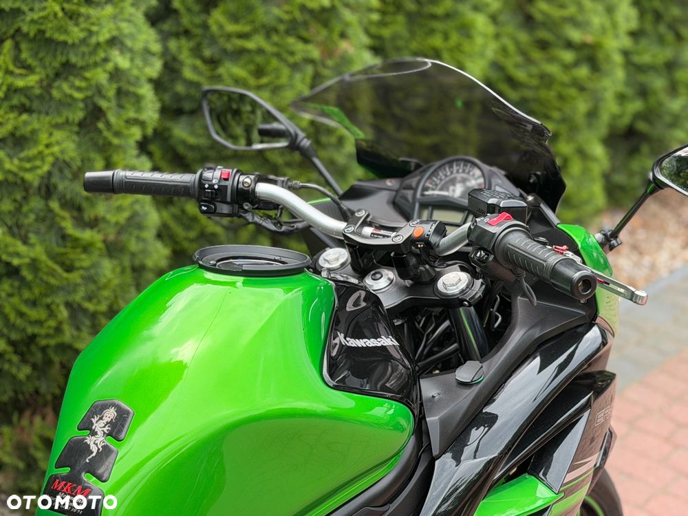 Kawasaki ER - 14