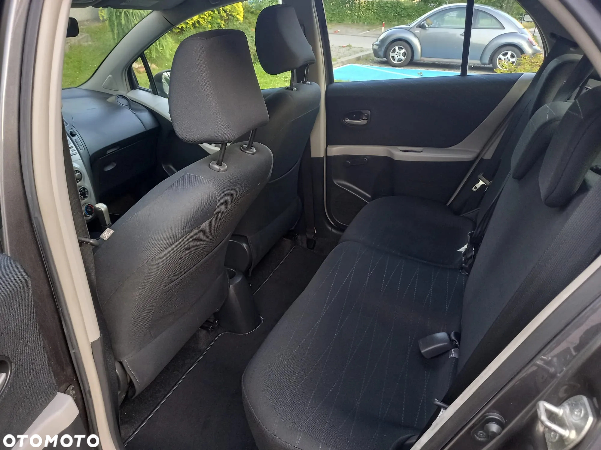 Toyota Yaris 1.4 D-4D - 16
