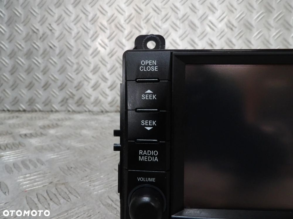 JEEP GRAND CHEROKEE WK2 RADIO CD/DVD/GPS P05091660AB - 2