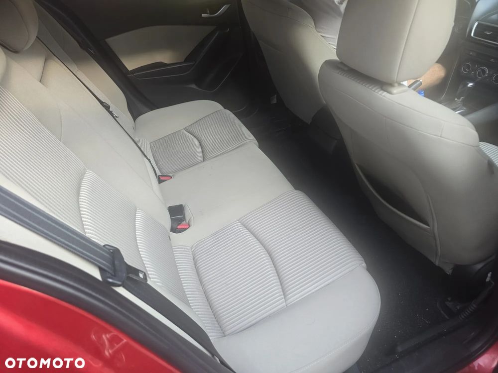 Mazda 3 - 8