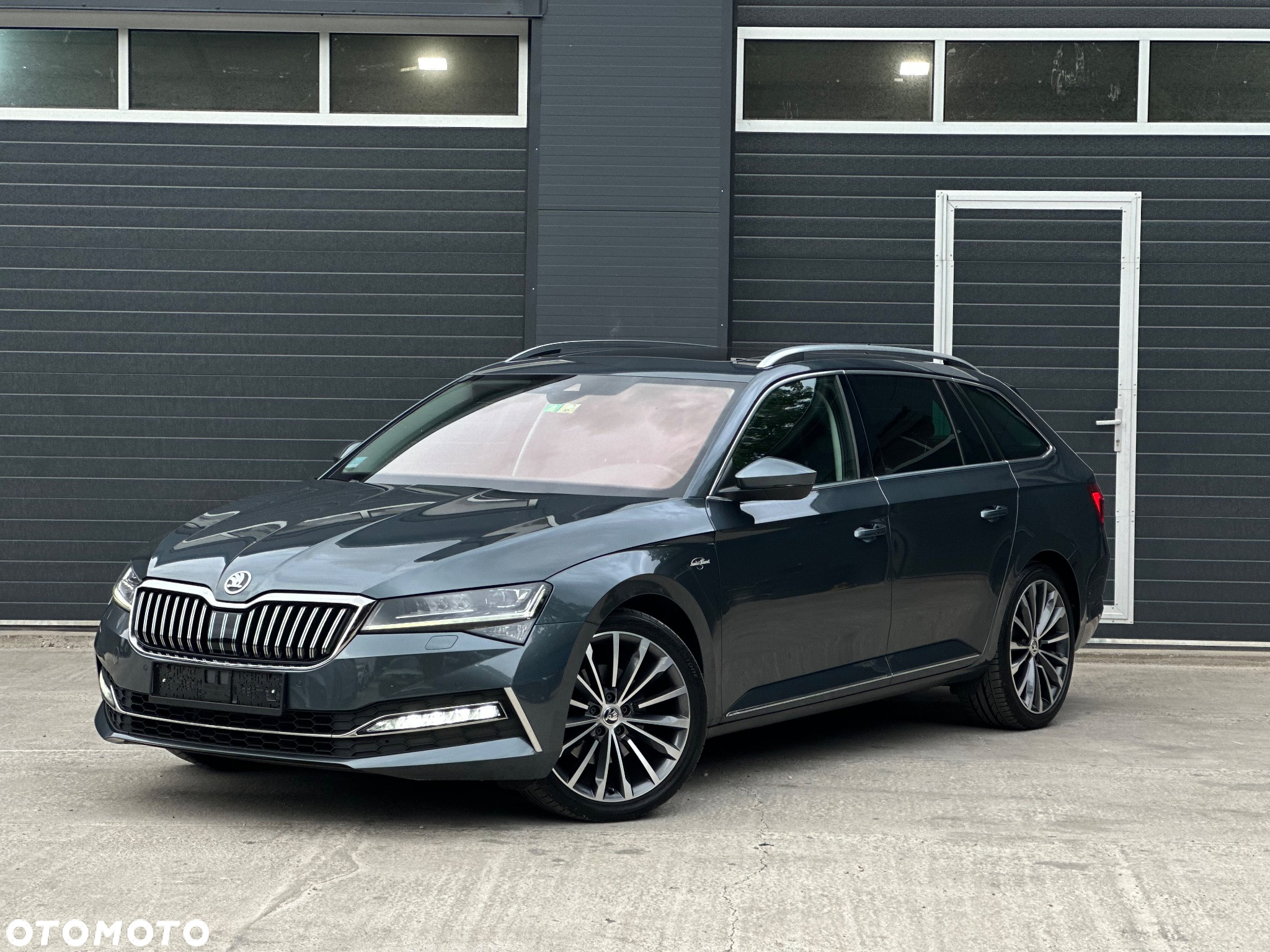 Skoda Superb 2.0 TSI L&K DSG - 7