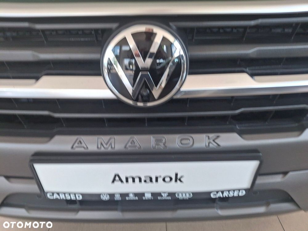 Volkswagen Amarok - 17
