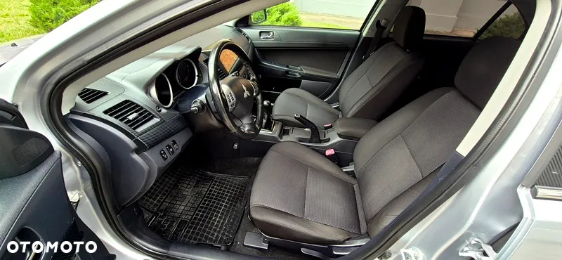 Mitsubishi Lancer 1.8 Instyle NAVI - 34