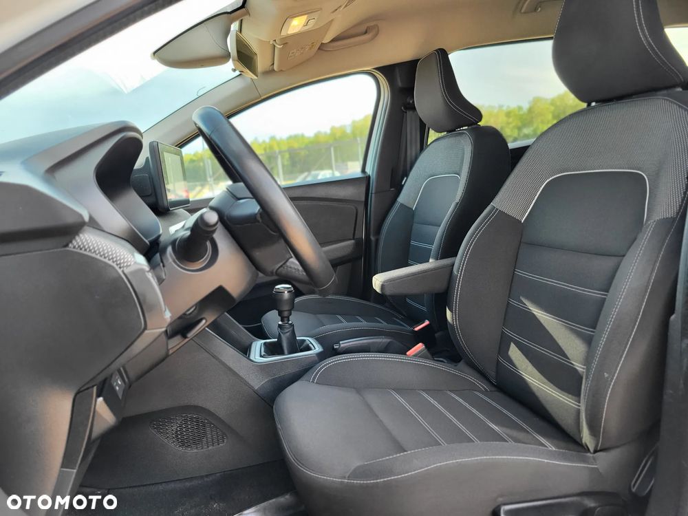 Dacia Jogger 1.0 TCe Expression 7os - 17