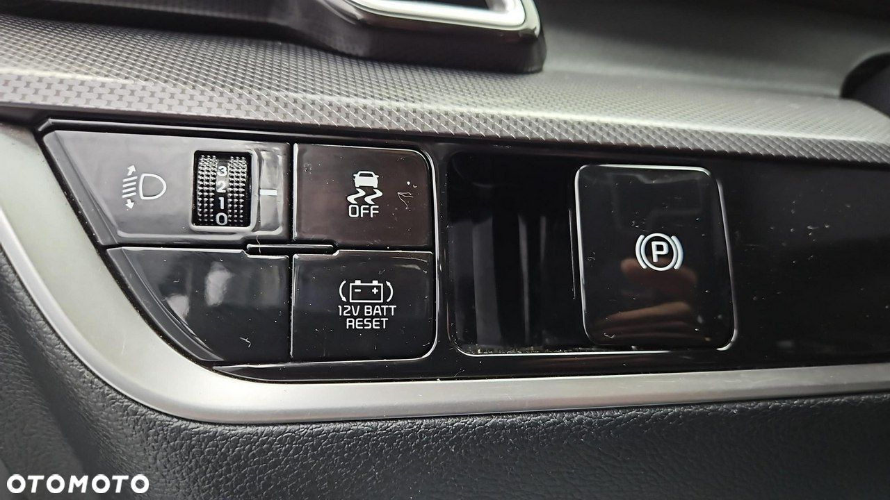Kia Sportage 1.6 T-GDI HEV L 2WD - 17