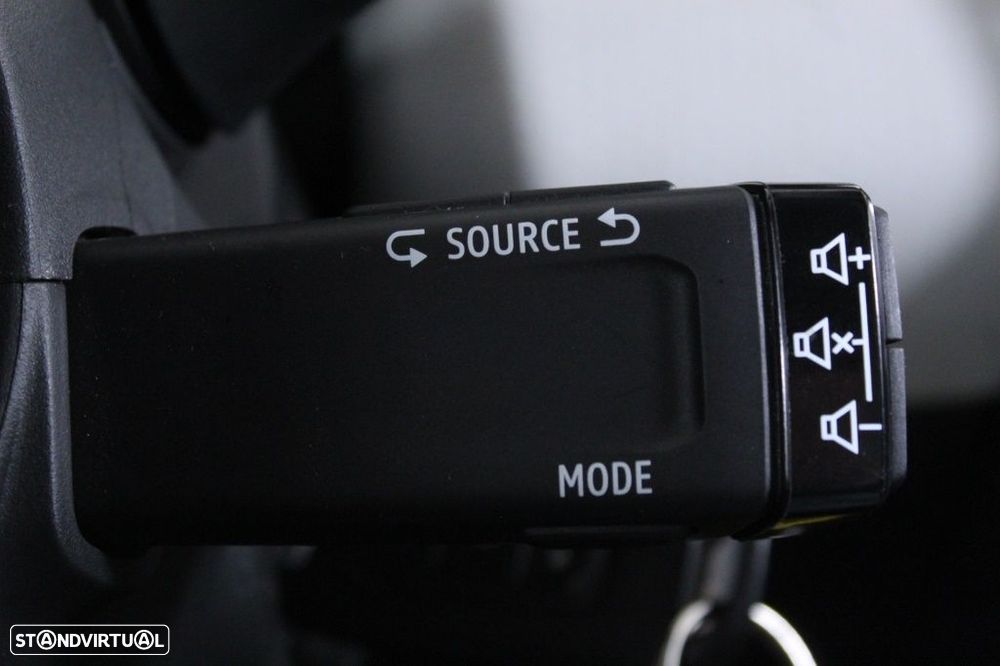 Renault Clio 1.0 TCe Evolution - 26