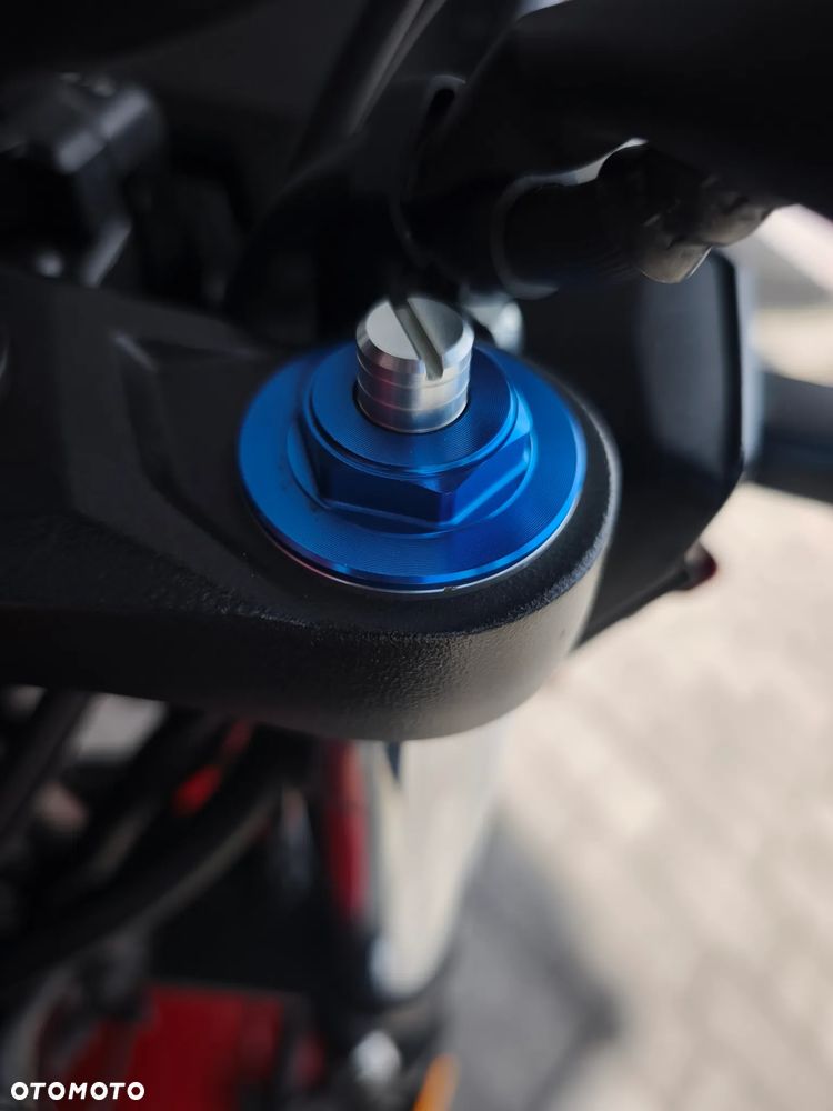 Honda CB - 13