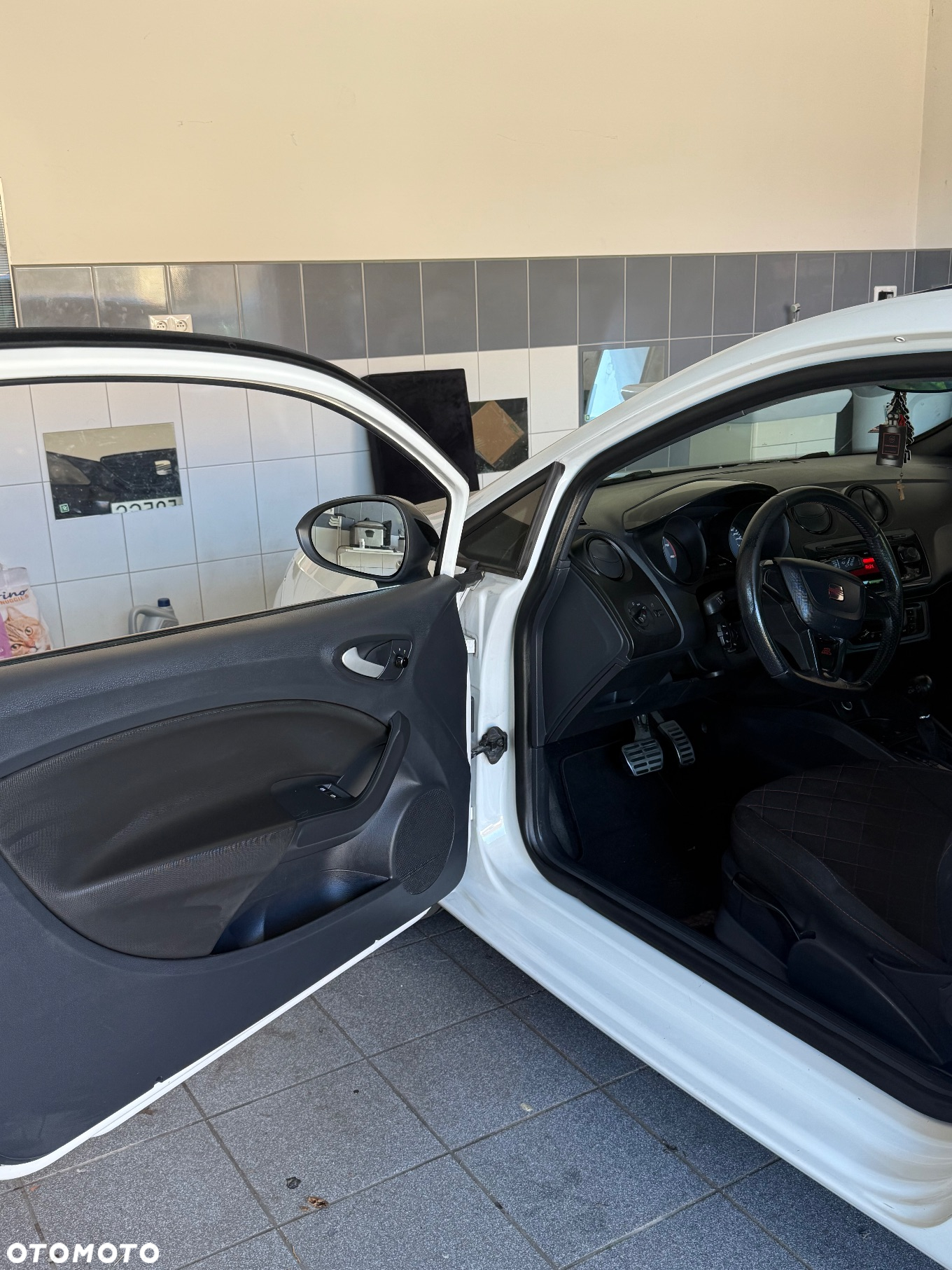Seat Ibiza SC 1.4 TSI Cupra DSG - 7